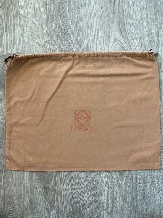 Loewe Handbags - Loewe dust bag (C422)